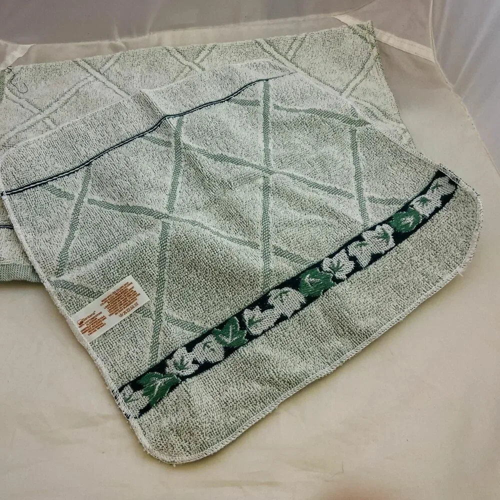 #4332 Santens VTG cotton hand and wash towels